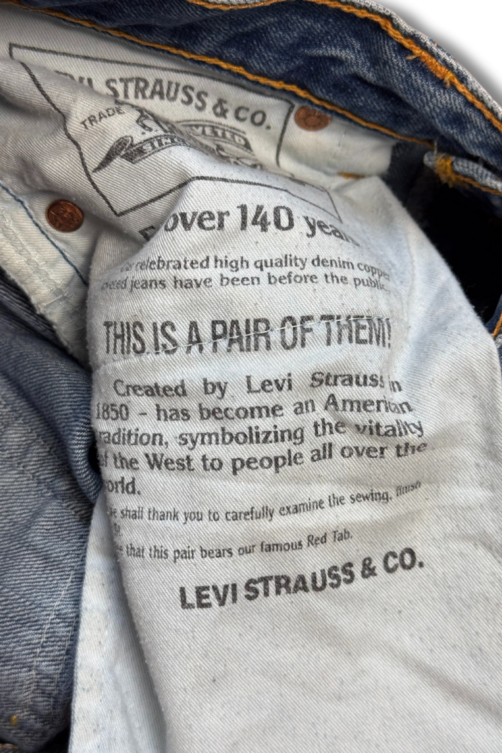 Levis 555 04