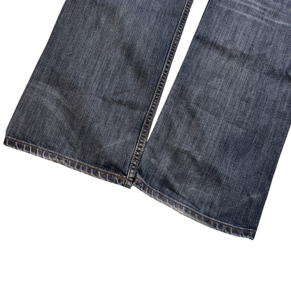 Levis 506 Standard