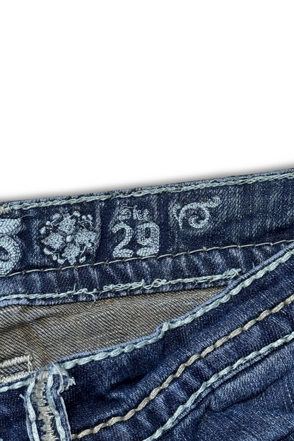 Studio 5 Straight Embroidery