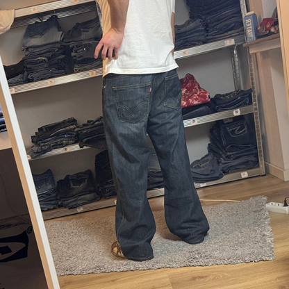 Levis 509 Jeans