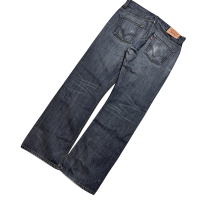 Levis 506 Standard