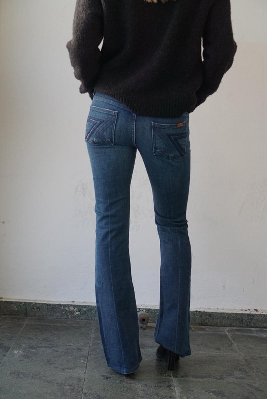 7 for all mankind „Flynth“