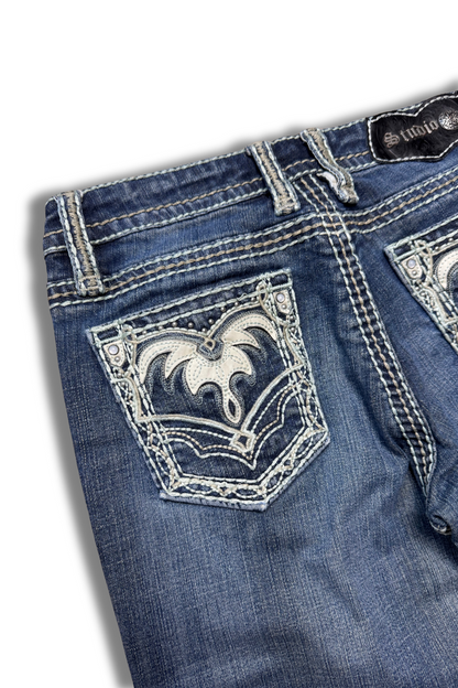 Studio 5 Straight Embroidery