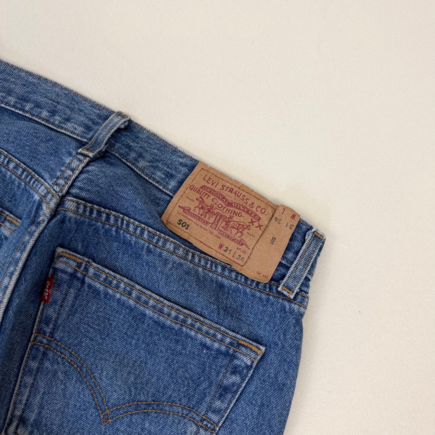 Levis 501 Straight
