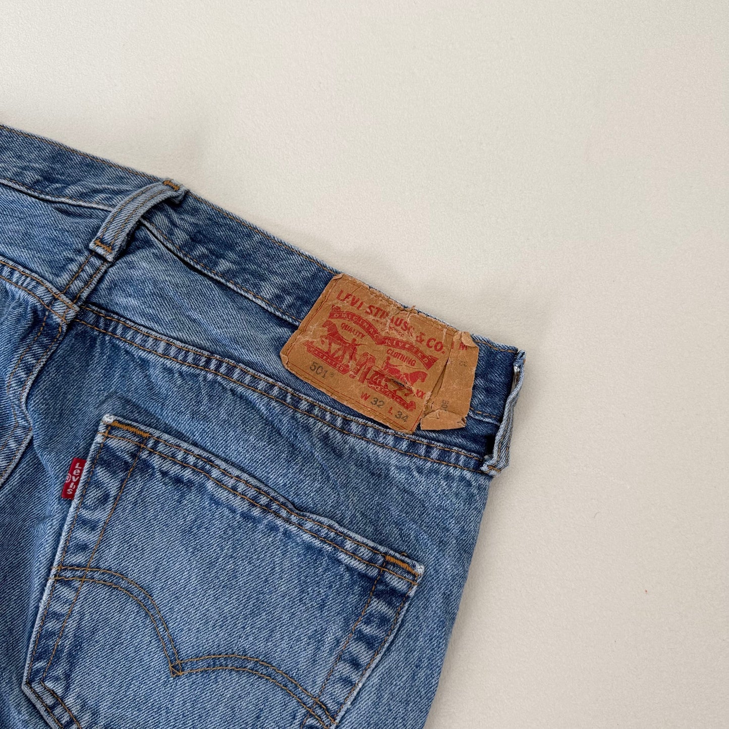 Levis 501 Straight