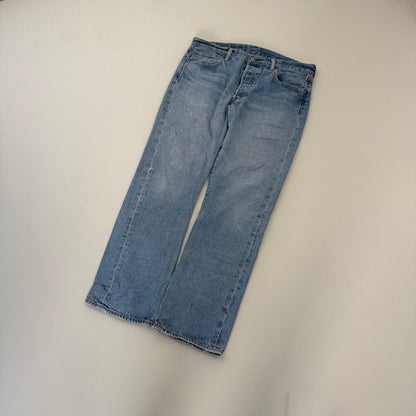 Levis 501 Straight