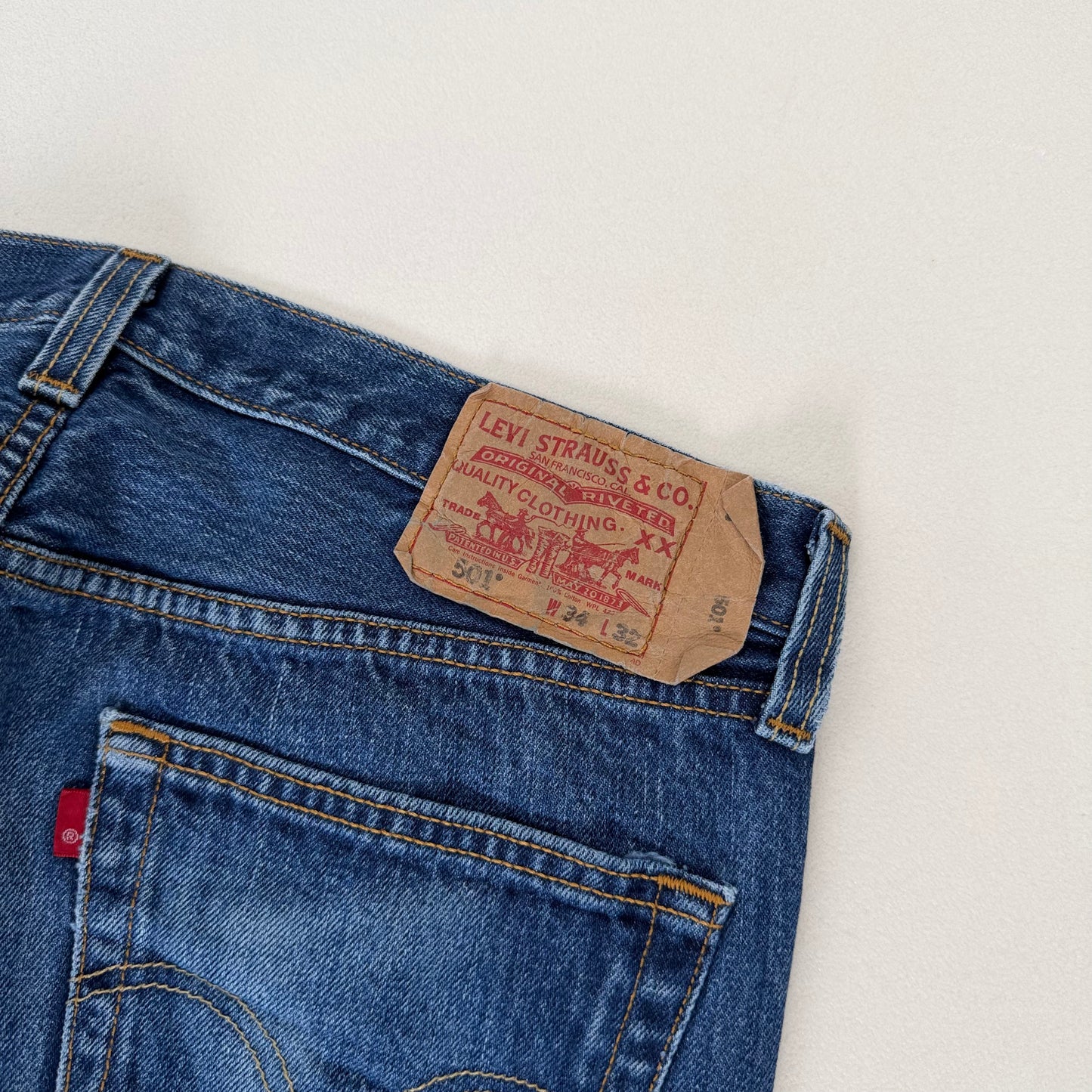 Levis 501 Straight