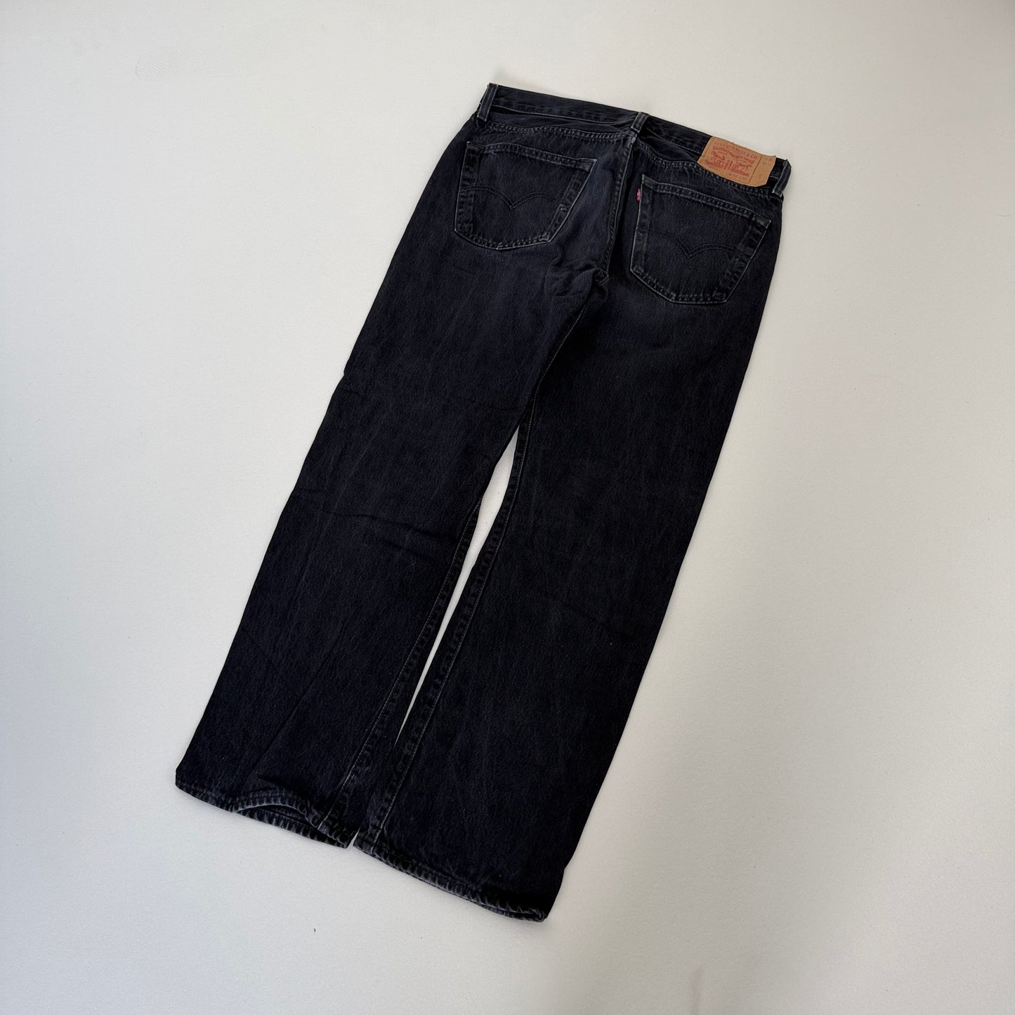 Levis 501 Straight Schwarz