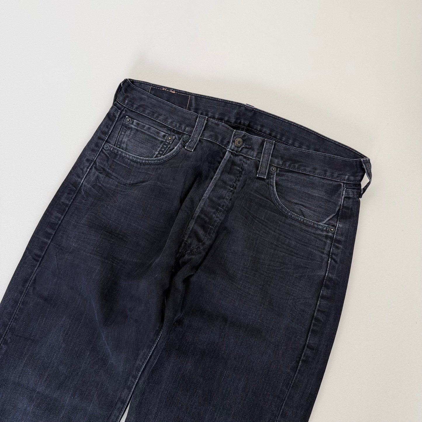 Levis 501 Straight Schwarz