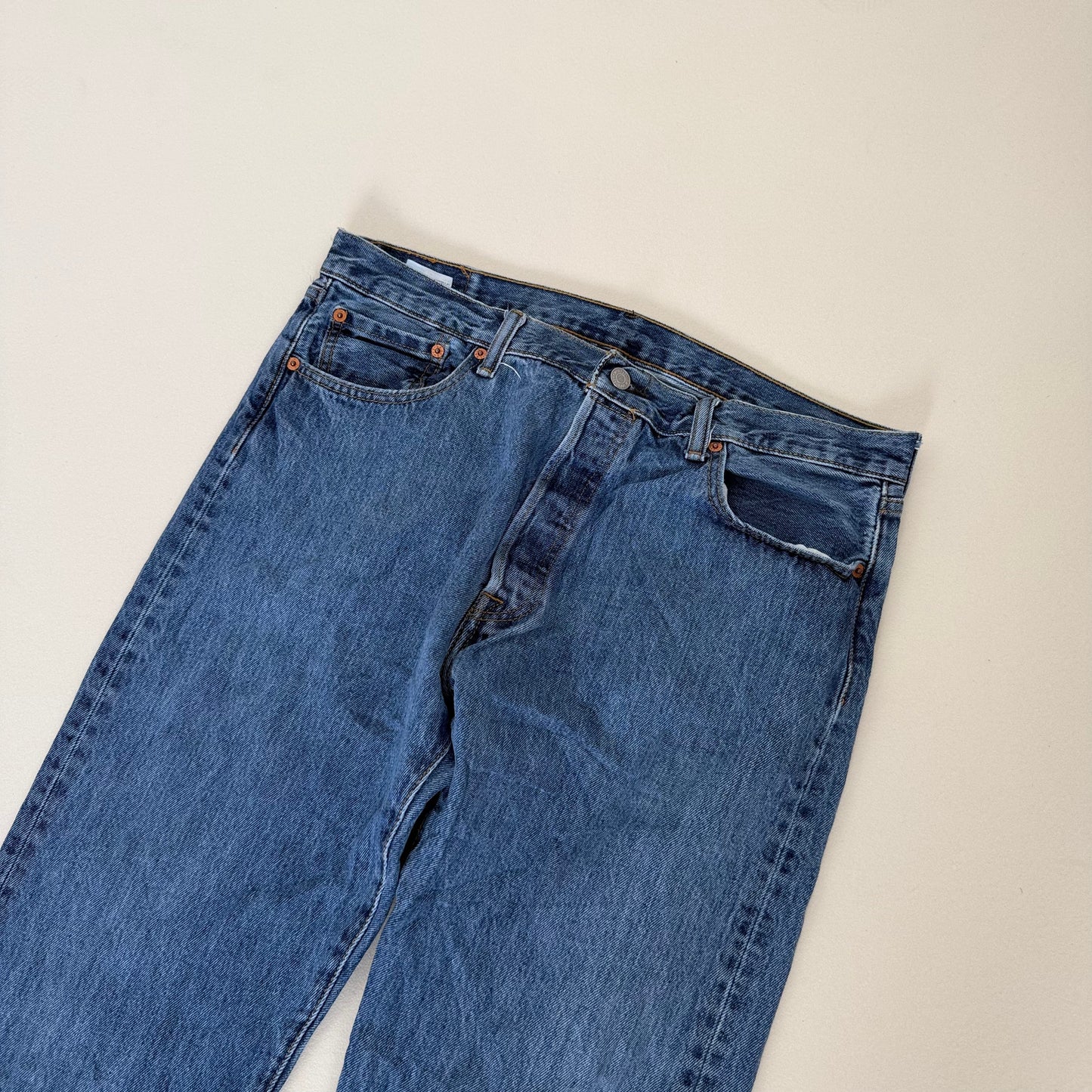 Levis 501 Straight