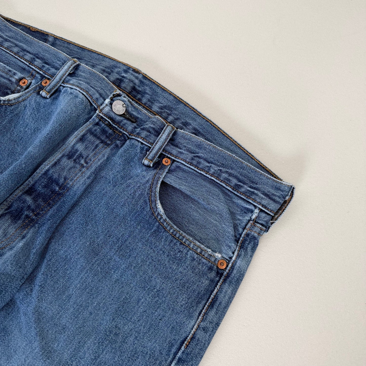 Levis 501 Straight