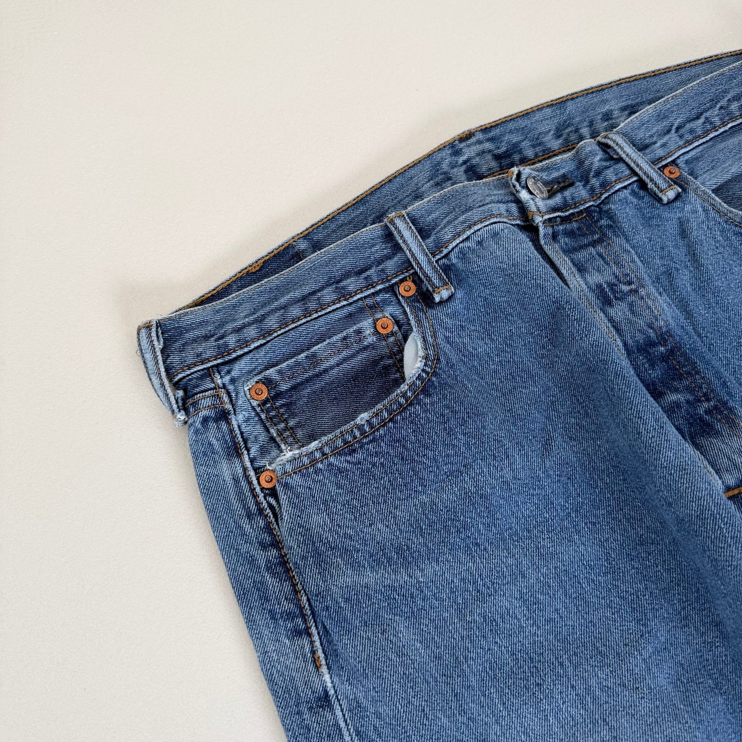 Levis 501 Straight