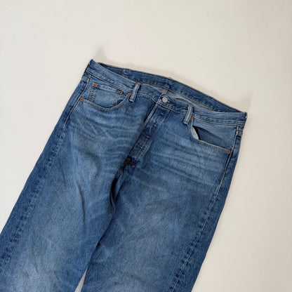 Levis 501 Straight