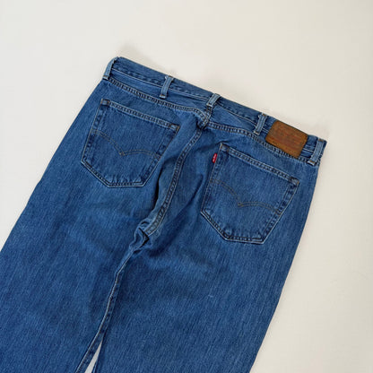 Levis Lot 501 Straight