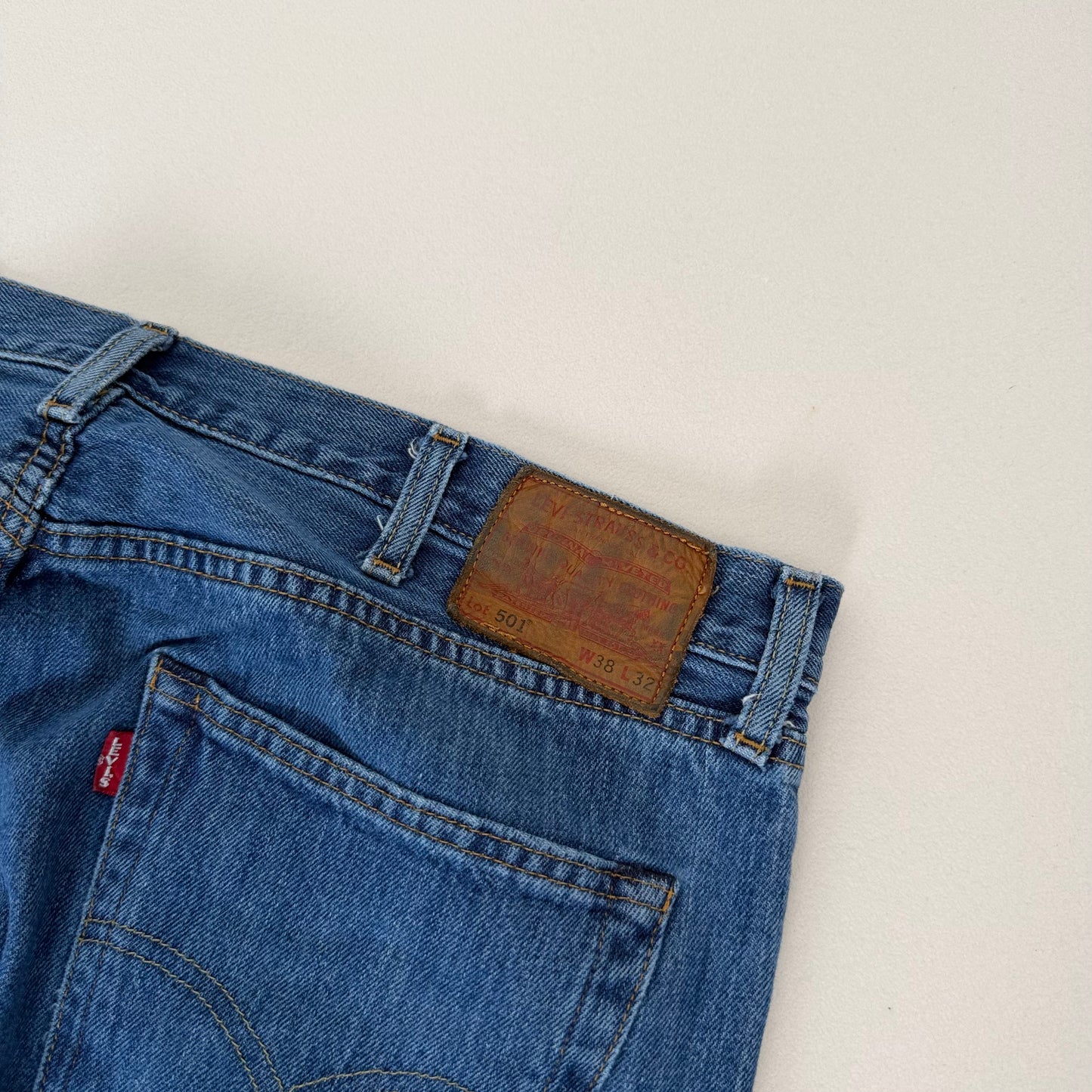 Levis Lot 501 Straight