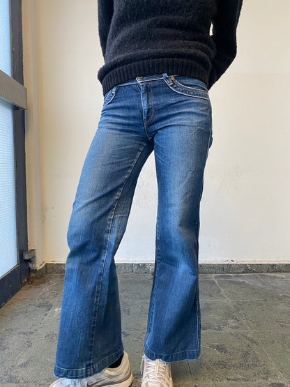 Levis Flared Lady Style rhinestones