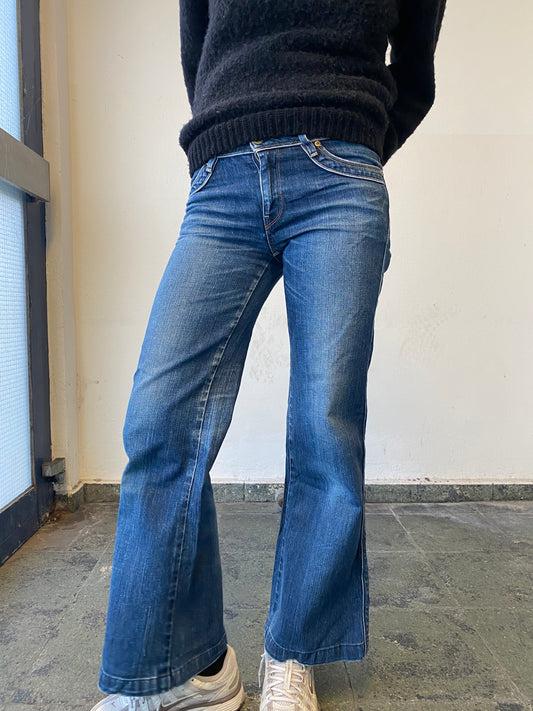 Levis Flared Lady Style rhinestones