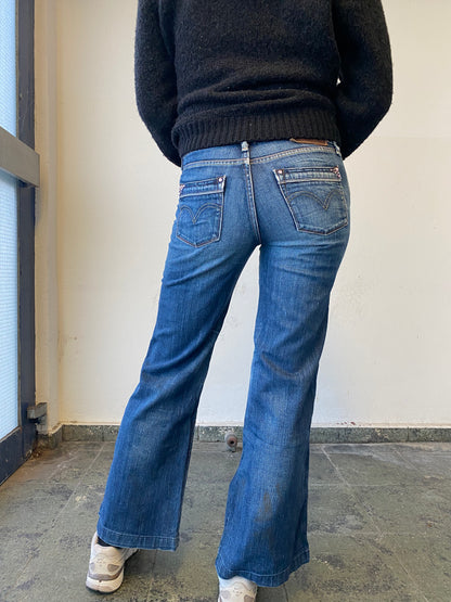 Levis Flared Lady Style rhinestones