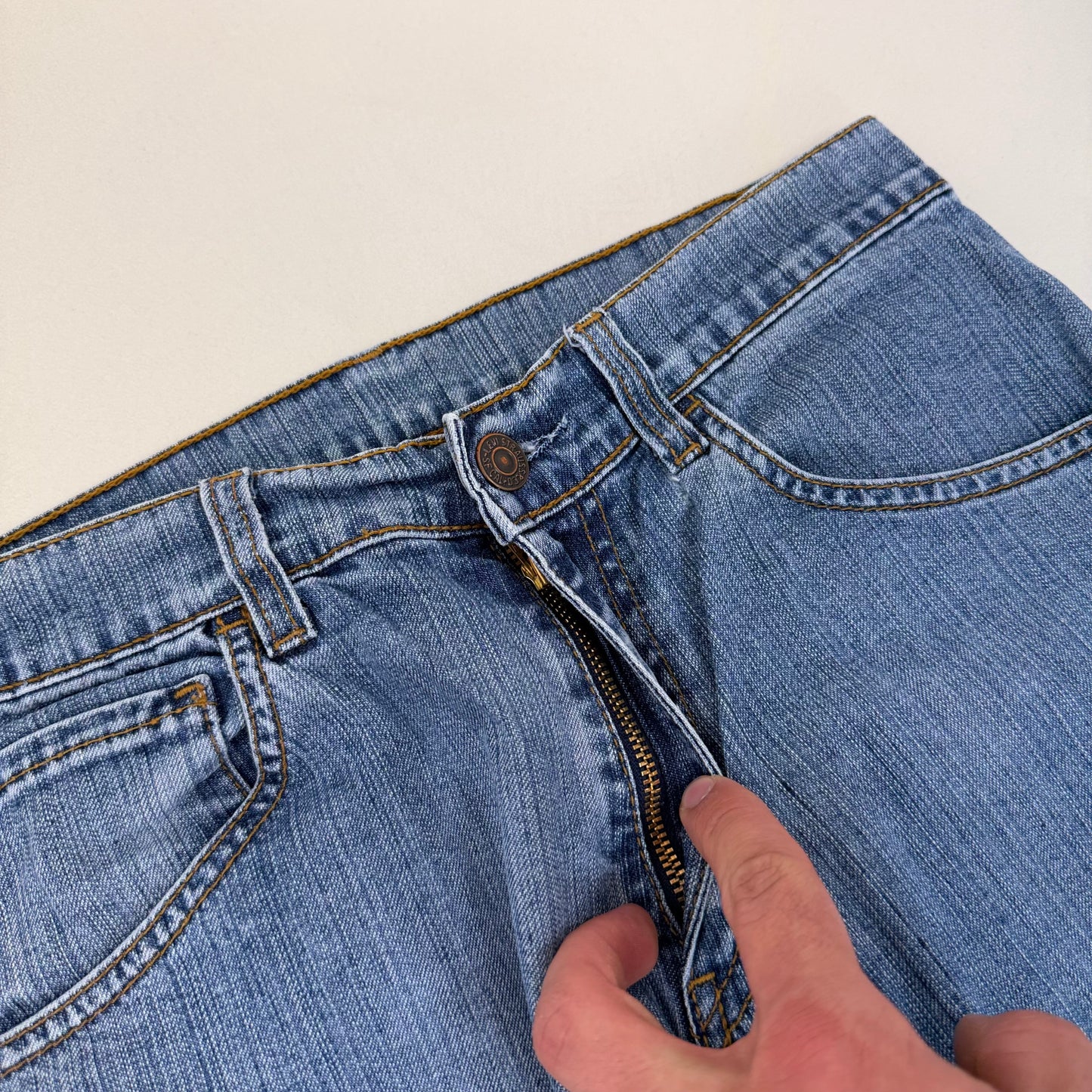 Levis 525 Bootcut