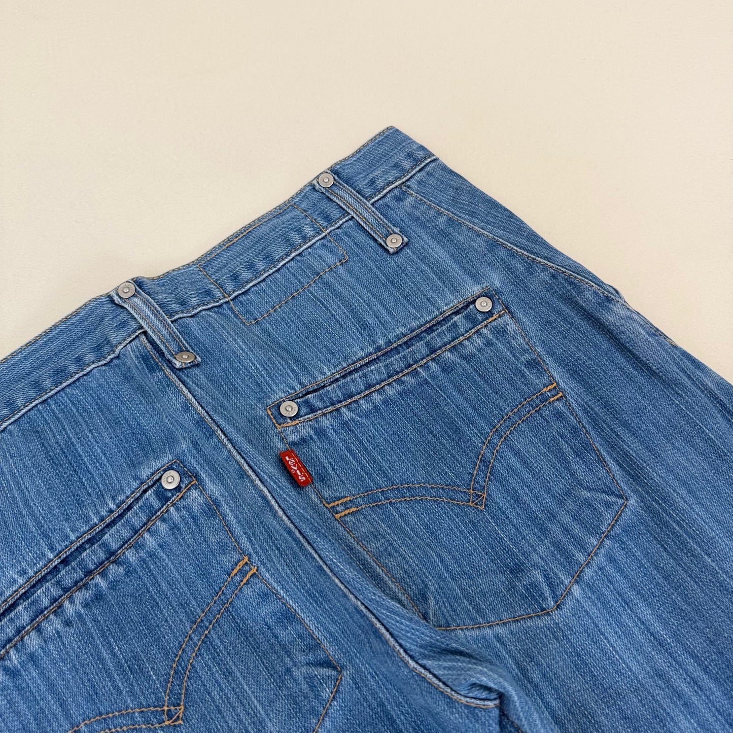 Levis Engineered Jeans