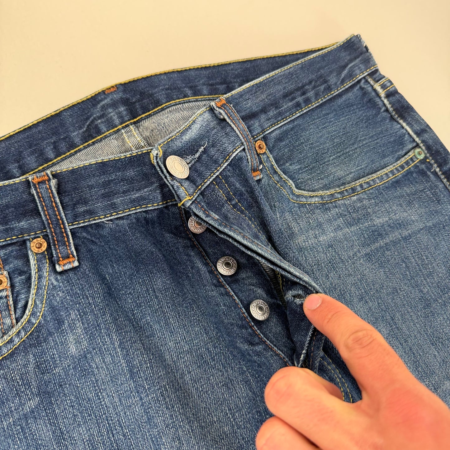 Levis 501 Straight