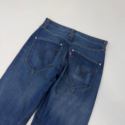 Levis Engineered Jeans