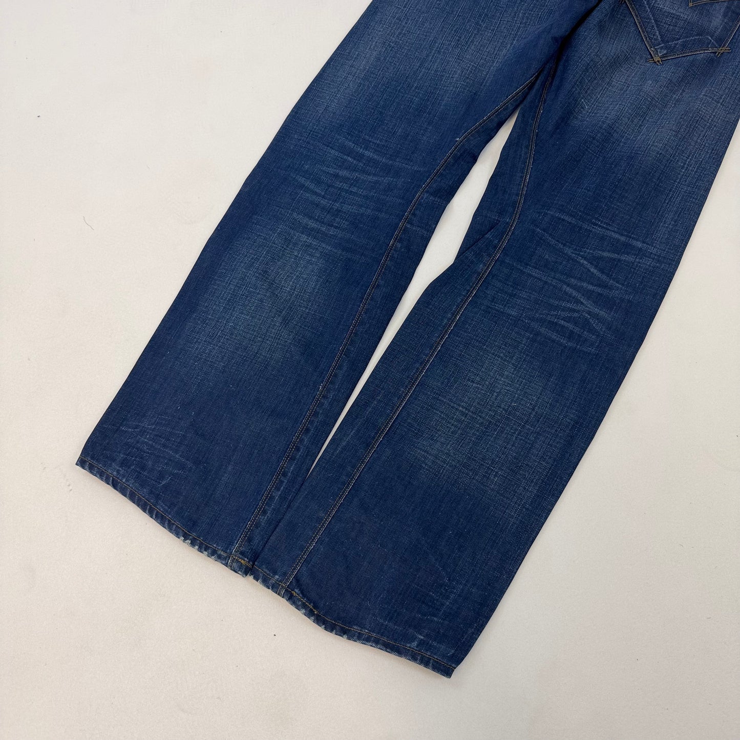 Levis Engineered Jeans
