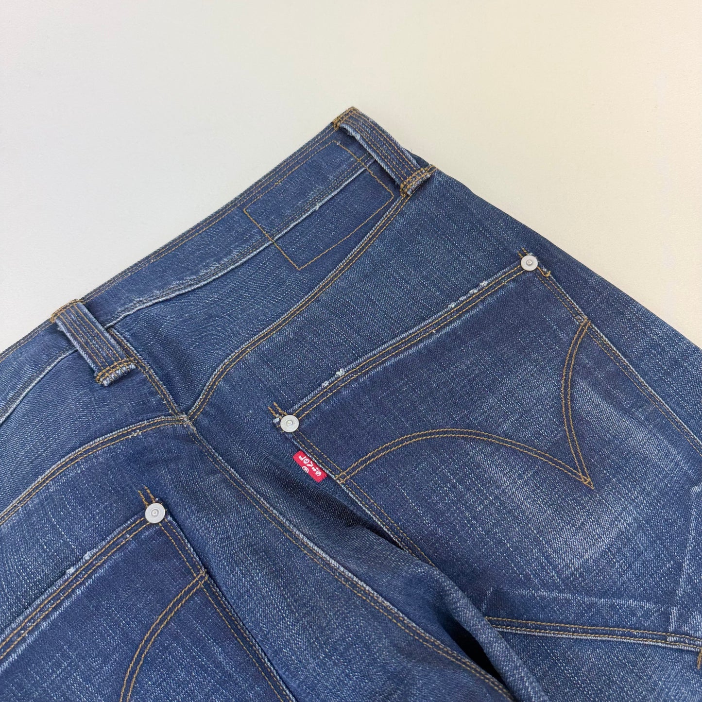 Levis Engineered Jeans