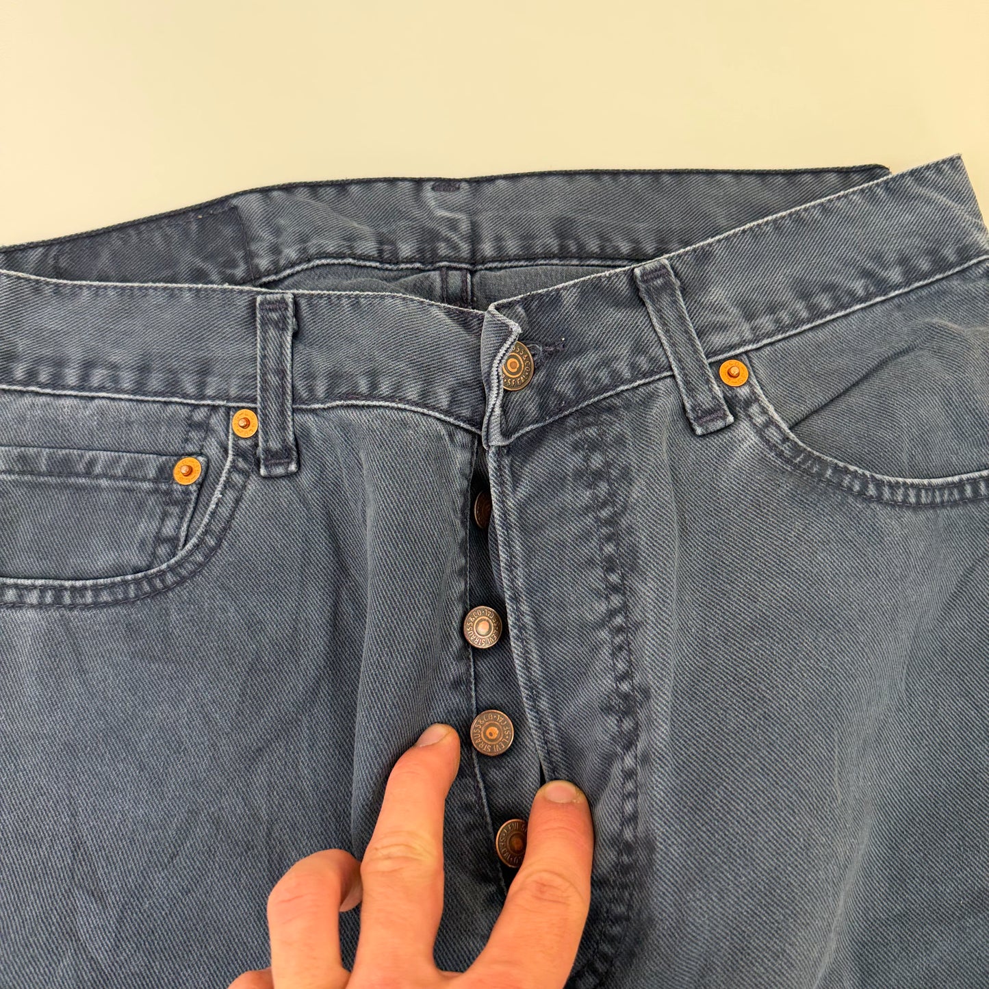Levis Straight Jeans