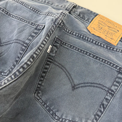 Levis Straight Jeans